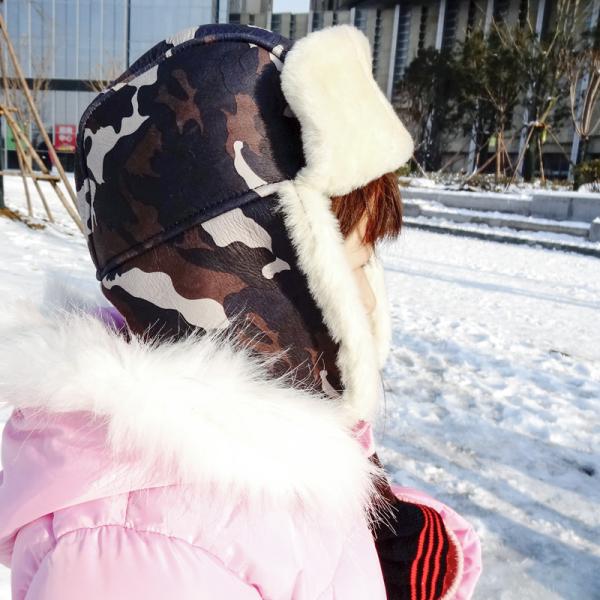 Sheepskin Kids Trapper Hat , Winter Baby Fur Hat Plush Style ODM Designs