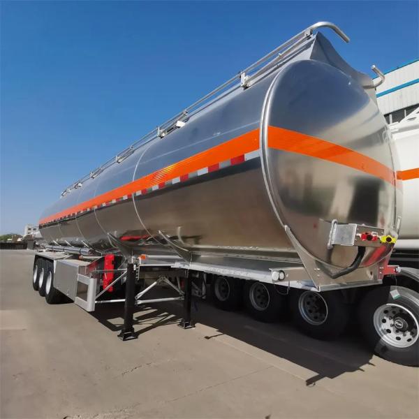 2 Axles 3 Axles Tri Axle Fuel Tanker Trailer Capacity 42000L  11000 Gallon