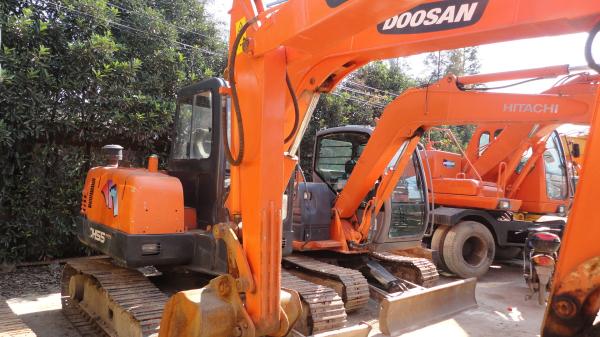 Mini used DOOSAN DH55-V crawler excavator for sale/used mini doosan excavator for sale