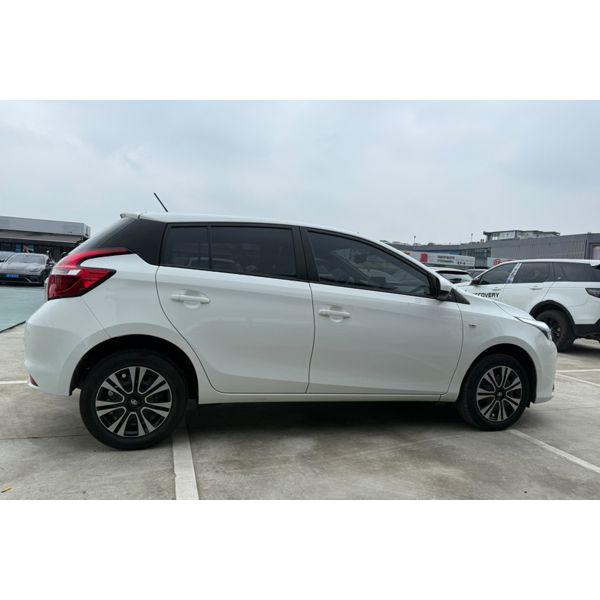 Hot Sale Cheap Gasoline Car Toyota Yaris Car Used 2023 L Lead Plus CVT Performance 1.5L Fuel High Speed 170km Petrol Car