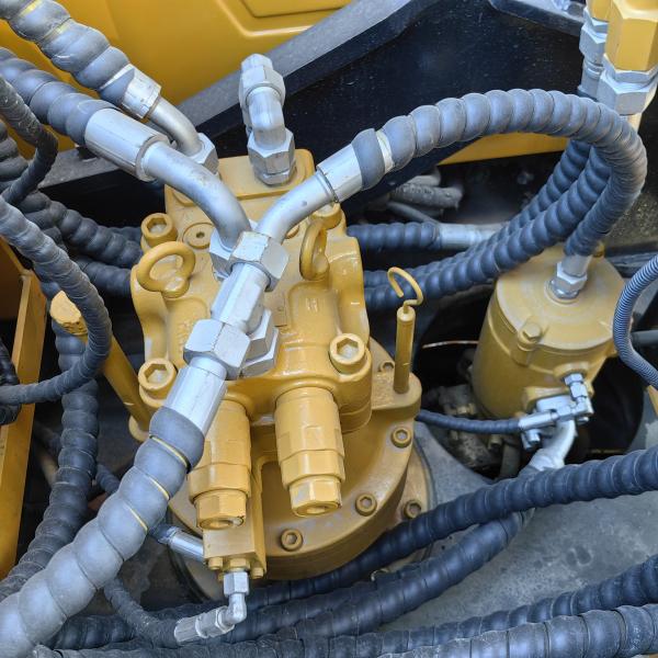 Маленький Sy115 Использованные Sany экскаваторы отслеживание оборудования 11T