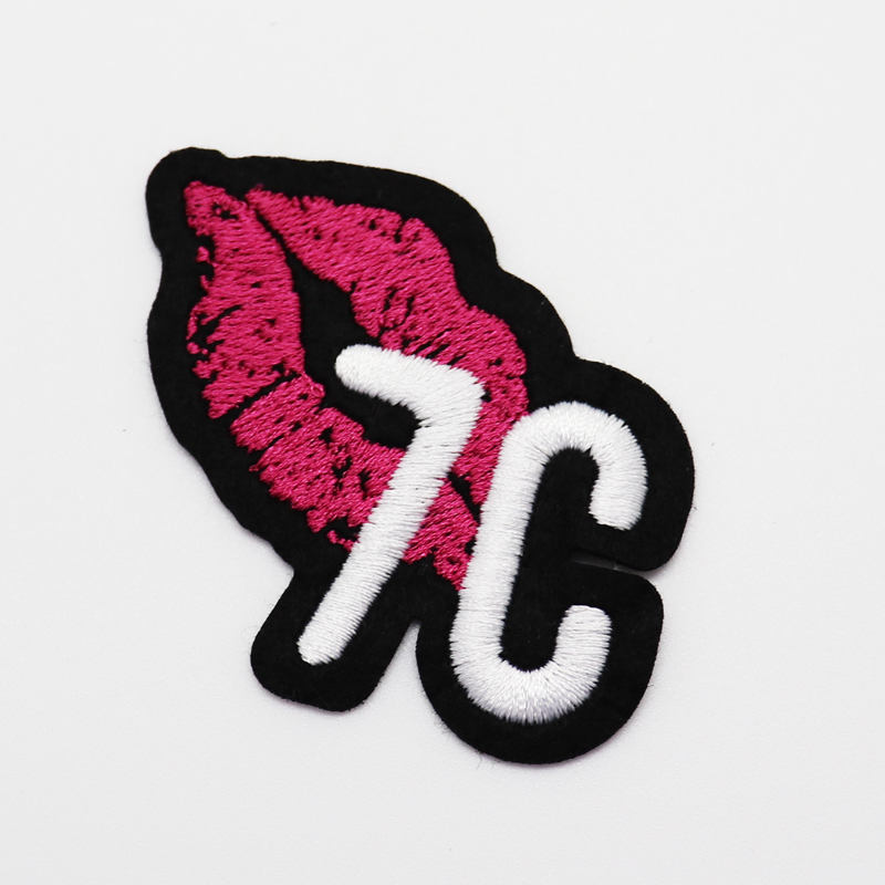 Customized New Fashion Lip logo Small 3d Bubble Digital Embroidery Skirt Patch