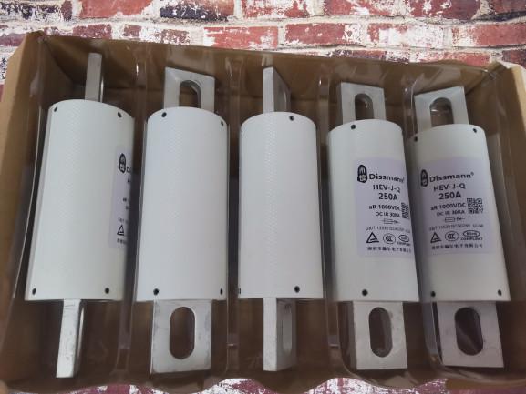 250A Ceramic Automotive Fuses DC1000V HEV Fuses Energy Battery Fuses