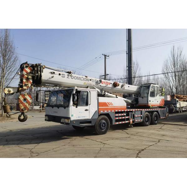 Zoomlion QY25V 39m 20 ton 25 ton Crane Truck with 980KN.m Maximum Rated Lifting Torque