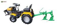 Mini tracteur jaune noir 4x4 tracteur de jardin arrière 2 charrue en ferraille