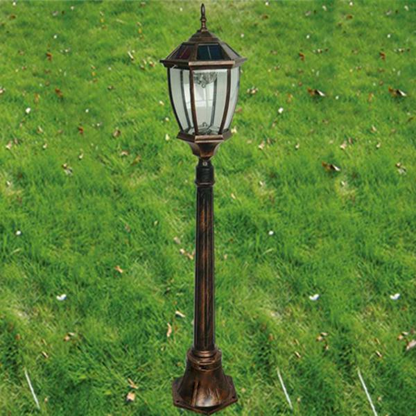 Decorative Cast Iron Light Pole Outdoor Solar Modern Garden Lawn Lamp Post