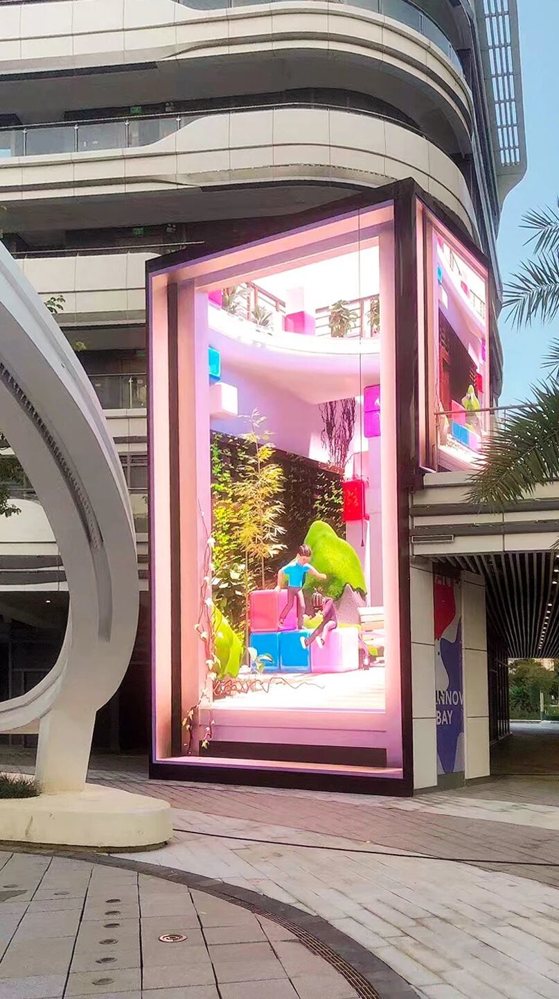 Ultra High Brightness Naked Eye 3D LED Display Wall Mounted IP65 Protection