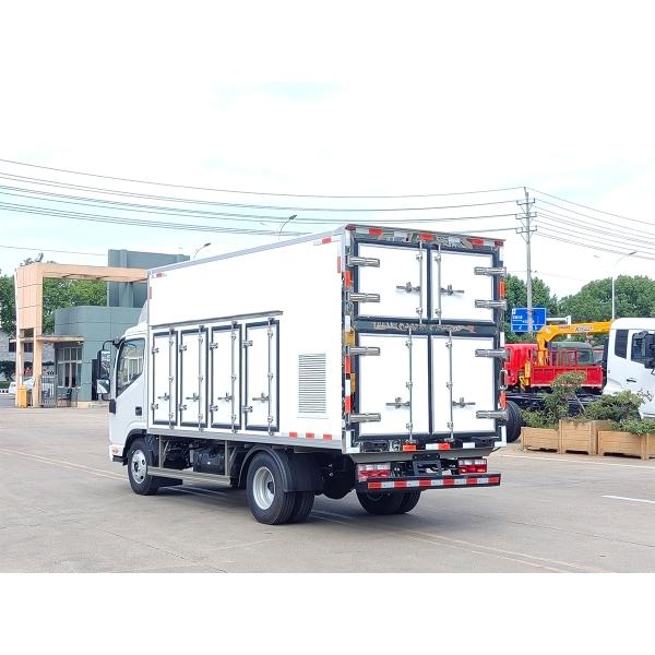 JAC 4x2 camion réfrigérateur de crème glacée à la main gauche avec norme d'émission Euro II et régulation de la température de -10 à -15 °C
