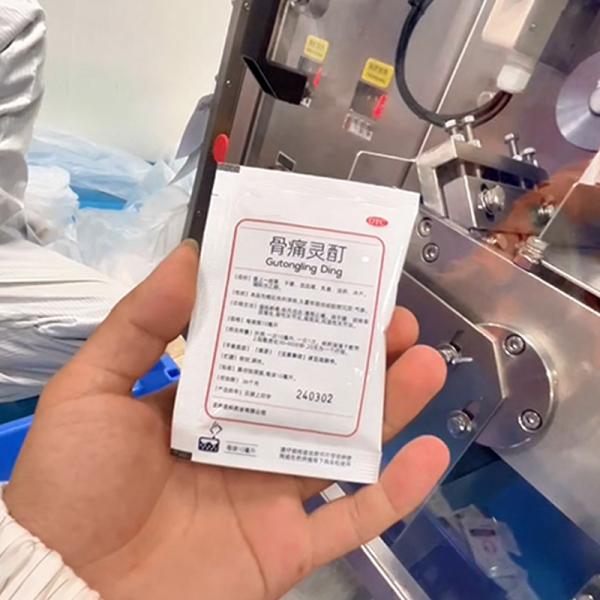 Automatic 50ml Liquid Sauce Juice Oil Popsicle Stick Pouch Sachet Filling Packing Machine