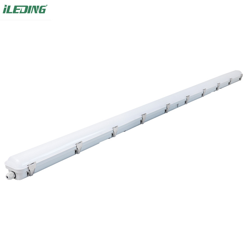 PC Material 8FT 110W LED Vapor Tight Tri Proof Light IP66 NEMA 4X For Farm Car Washing
