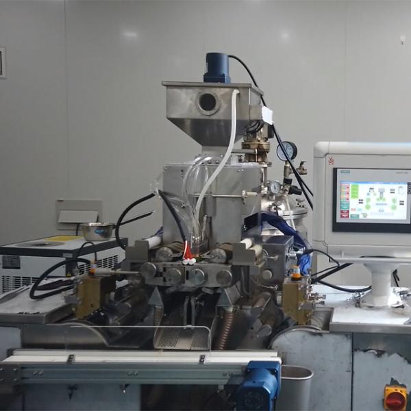 2.3KW 7rpm Pharmaceutical Softgel Encapsulation Machine