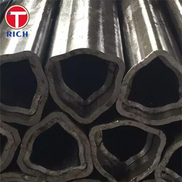 Tube triangulaire sans soudure en acier ST52 pour arbres agricoles