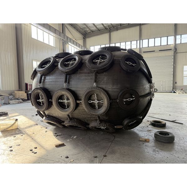 Pneumatic Fender Quick Inflation Deflation High Wear Resistance Low Daily Maintenance