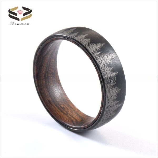 Bague en tungstène noir plaqué 8mm avec incrustation en bois de fût de whisky et ébène doré, alliances ou bagues géométriques