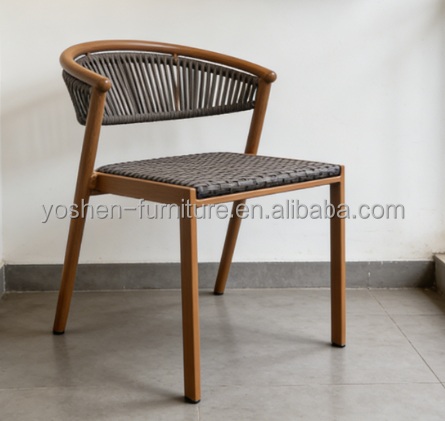 Yoshen Stackable Outdoor Lounge Chair PE Rattan Aluminum Frame for Patio Garden Villa