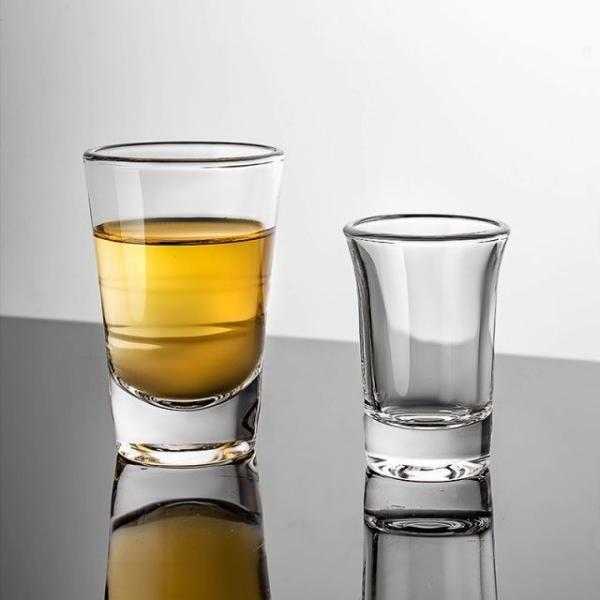 Custom Pattern Soda Lime Glass With Decoration Clear Shot Glasses Glass Gift