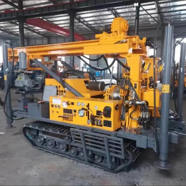 Fully Hydraulic Core Exploration Drilling Rig for Mining Oil Maximum Torque 1400NM