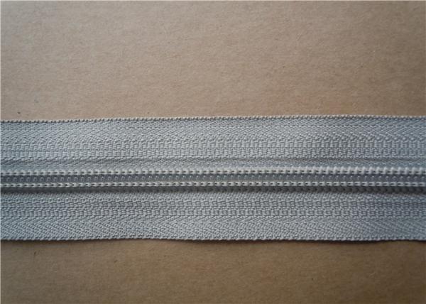 Garment Sewing Notions Zippers / 7 Inch Zippers Jacket Upholstery