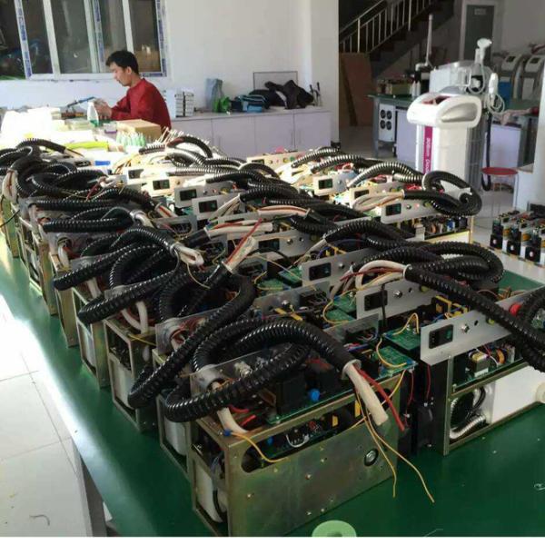 Painless ND YAG Laser Tattoo Removal Machine , Carbon Peel Probes Laser YAG Machine