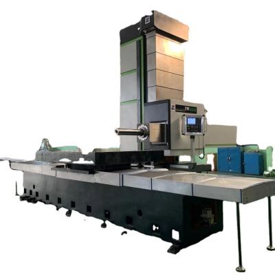 Máquina de moagem por perfuramento com 900 mm de viagem de mesa e ± 0,03/500 mm de precisão de posicionamento