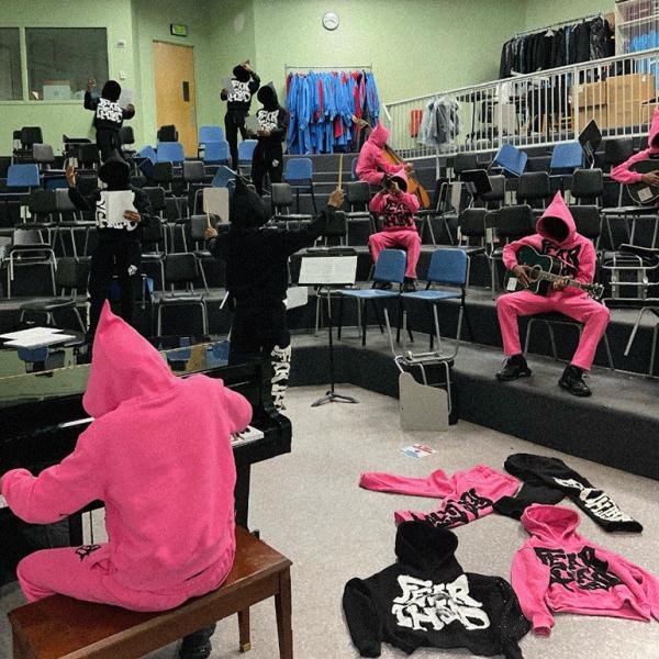 Cotton Knitted Streetwear Distressed Patch Work Cropped Black Pink Rhinestone Hoodie With Rhinestones