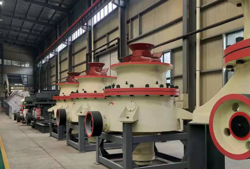 Коническая дробилка серии турника Gp300s2 гидравлические, камешек и дробилка гранита, камень задавливая экспертную фабрику