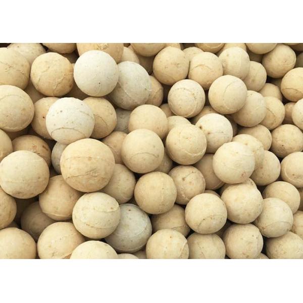 Dense Ball Type Kiln Refractory Material Strong Temperature Resistant 65% Al2O3