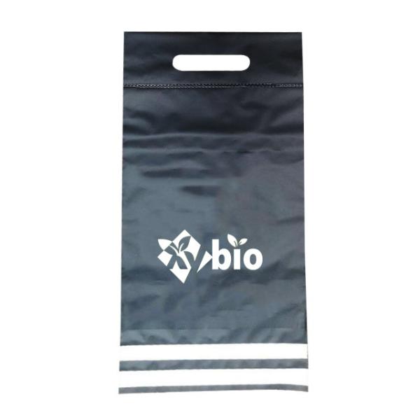 Envelopes de envio reciclados para a roupa