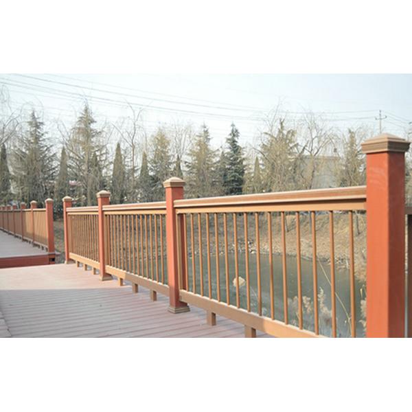 Outdoor WPC Garden Fence , Waterproof Railing For Safety / Decoration