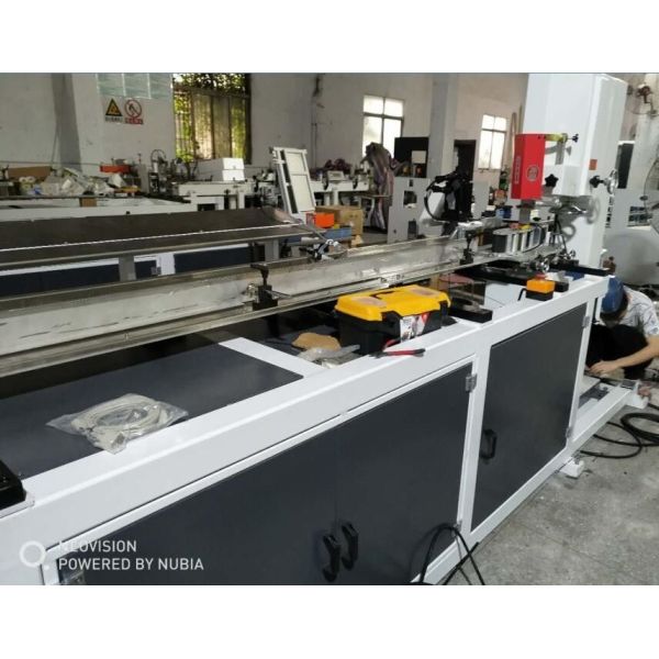 High Precision Tissue Paper Cutting Machine Automatic Toilet Roll Cutting Machine Customized