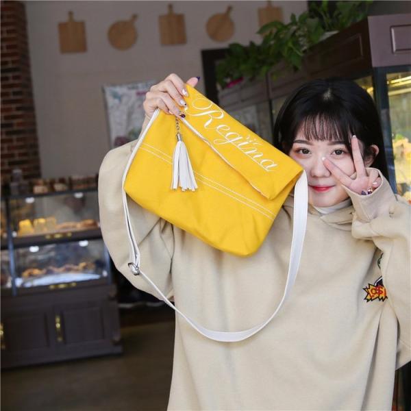 2018 new embroidered tassel single shoulder canvas bag Japan and south Korea fashion single shoulder messenger bag