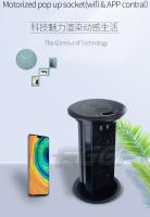 O soquete elétrico esperto da tomada IP44 motorizado estala acima da tomada para a cozinha