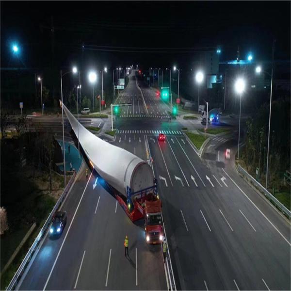 Aço personalizado, lâmina de turbina eólica de 56 m, semi-reboque de cama plana com pescoço de galinha