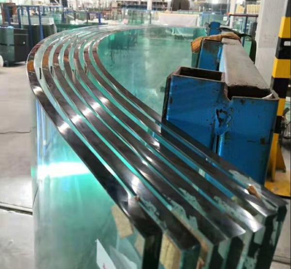 O vidro moderado curvado feito sob encomenda 6mm endureceu os painéis de vidro laminados