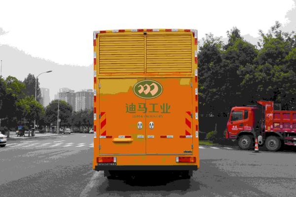 80KW Diesel Emergency Power Supply Vehicle  6.8L Panda Generator