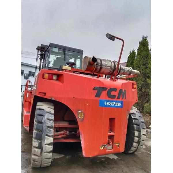TCM FD250 Forklift Lifting Tools 125MM Fork Width for Versatile Applications