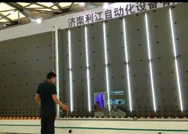 Efficient Insulating Glass Machine 300*500 Mm , Flat Press Double Glazing Equipment