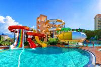 Équipement pour les enfants en plein air piscine grand toboggan