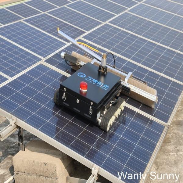 Fuel Lithium Battery Cleaning Robot for Versatile Photovoltaic Plant Maintenance