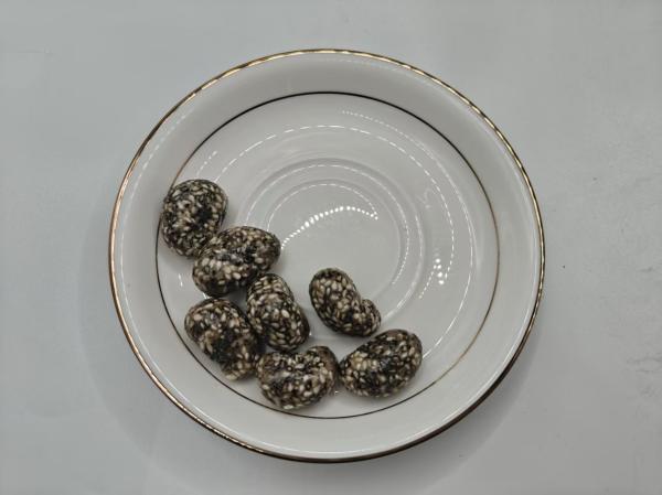 Country Of Origin Black And White Sesame Cashew Nuts