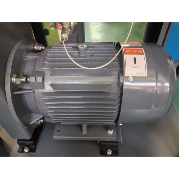AIRERA AGFD-22KW EVO 22kW Industrial Oil Injected Screw Air Compressor