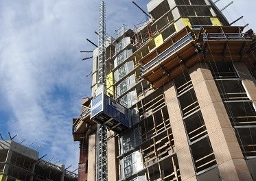 Smooth Running Personnel Hoist System For Large Scale Construction Projects