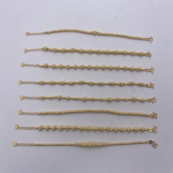 Customizable Women's Jewelry: 18K Solid Gold Heart Bracelet