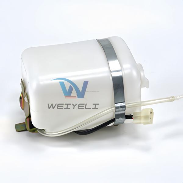 Réservoir de nettoyage d'essuie-glace pour excavatrice SY65/75/135/215/55/25-8
