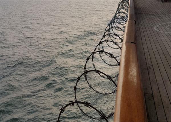 Fence CBT65 Razor Concertina Barbed Wire For United Kingdom Of 304 Stainless Steel