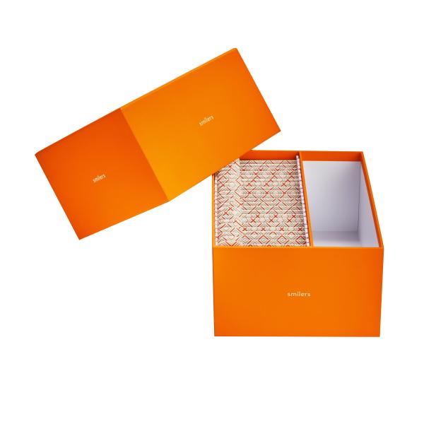 Kit de blanqueamiento de dientes Caja de embalaje Alignador personalizado Brackets Caja de papel rígido