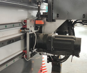 90m/Min Cnc Router Machine Atc Center Servo Motor Cnc Machine Cnc Cutting Machine