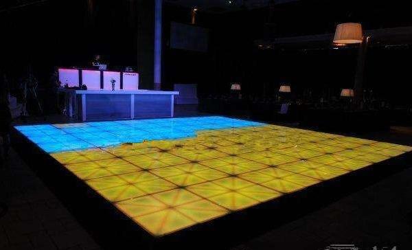 Full Color P10 LED Dance Floor Light 320*160mm Módulo de Alumínio 1/4 Scan IP65 Impermeável