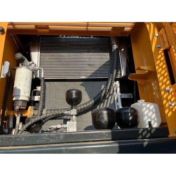 Использованные колесные экскаваторы Hyundai R210W-9 с емкостью в 1,34 м3