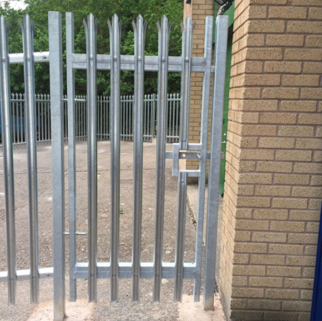 Modular Steel Palisade Fence For Site Boundary And Long Term Outdoor Use